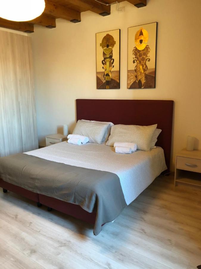 Residenza Madonna เวโรนา ภายนอก รูปภาพ