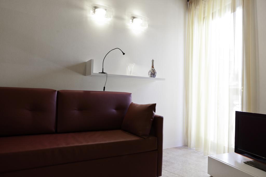 Residenza Madonna เวโรนา ภายนอก รูปภาพ
