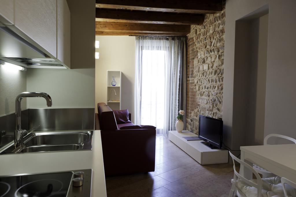 Residenza Madonna เวโรนา ภายนอก รูปภาพ