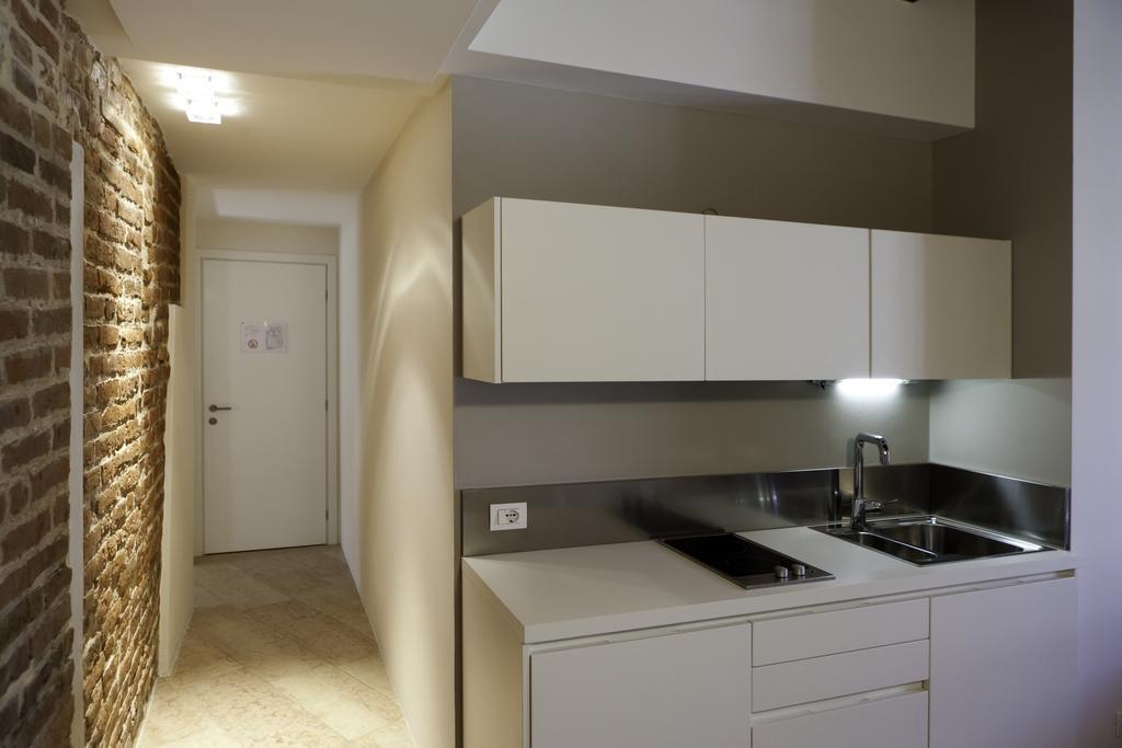 Residenza Madonna เวโรนา ภายนอก รูปภาพ
